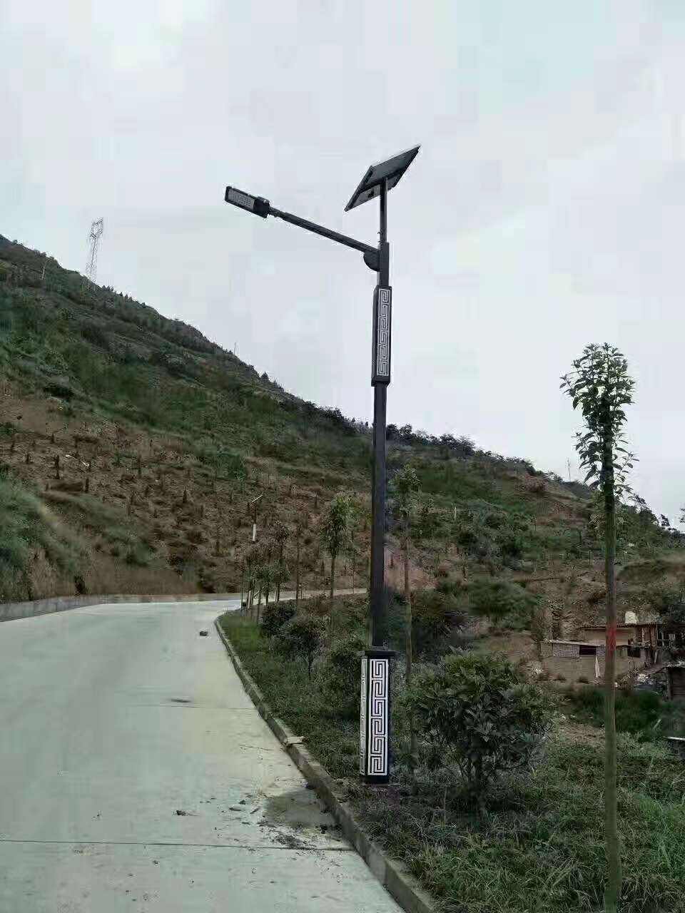 佳木斯仿古太阳能路灯